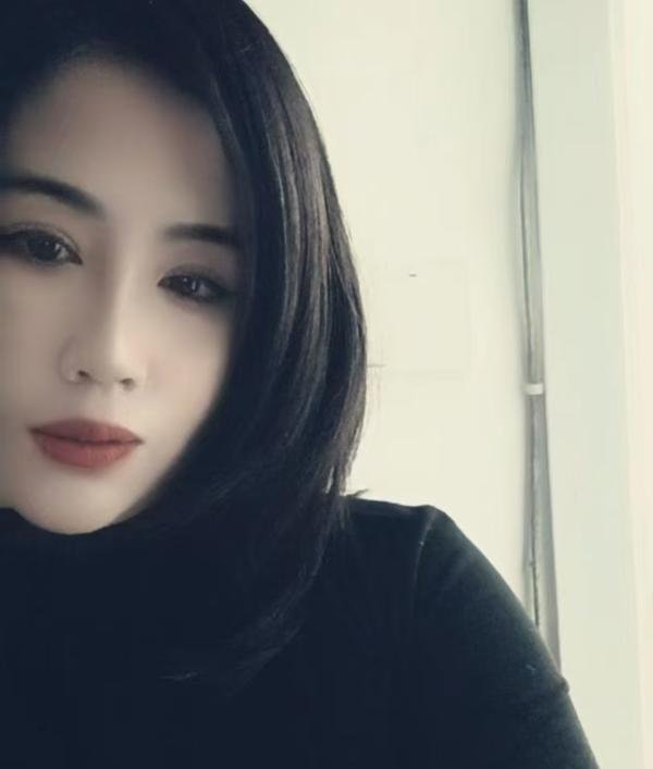 塘沽大长腿妖娆少妇-69俱乐部