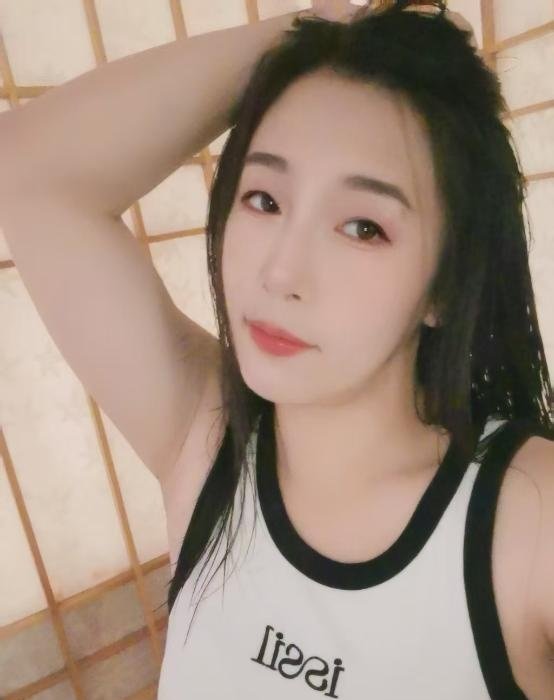 胸大臀大骚气会夹会动-69俱乐部