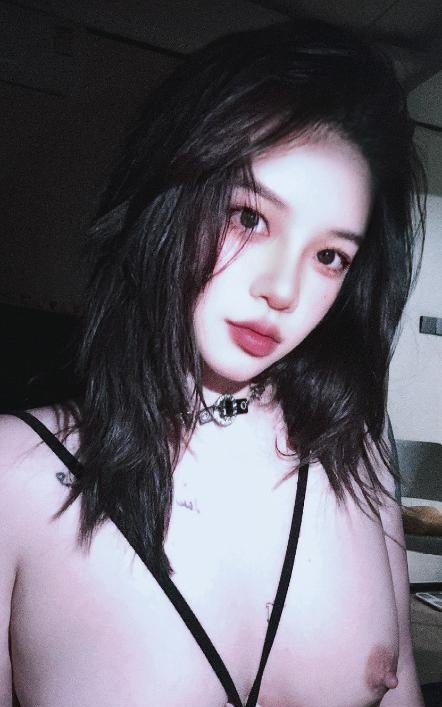 秦淮巨乳翘臀猫咪老师-69俱乐部