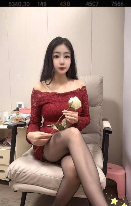 蜀山包臀晨晨-69俱乐部