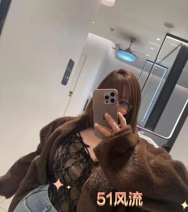 波波胸大屁股翘-69俱乐部