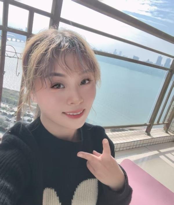 莞式服务超棒的唯一-69俱乐部