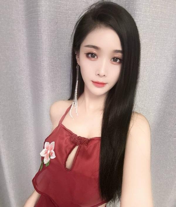 粉b细腰颜值女友萱萱-69俱乐部