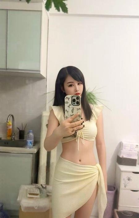 大学城骚女乔乔-69俱乐部