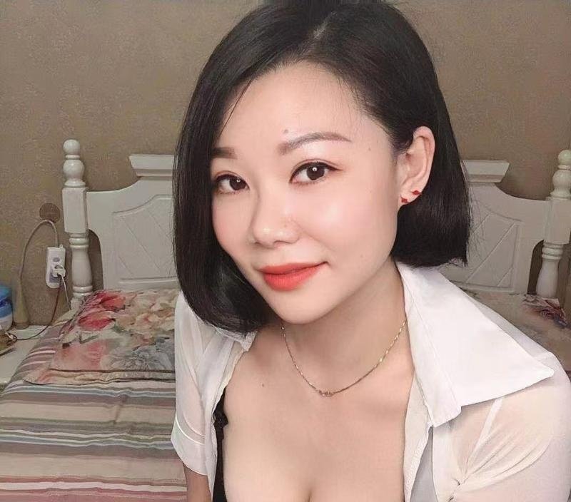 东郊轻熟女小白-69俱乐部