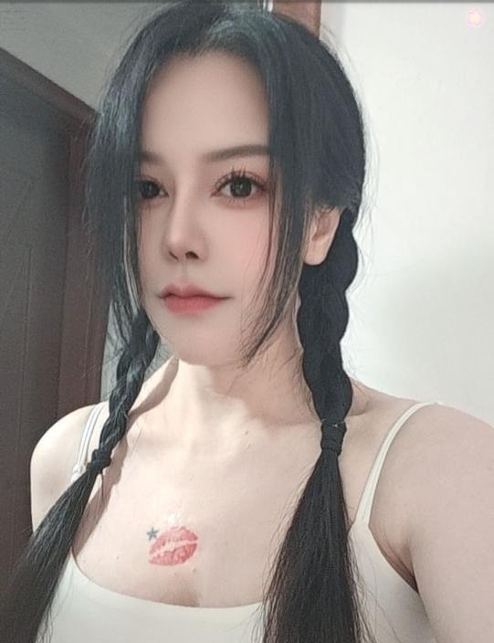 天河潭村爆乳气质美女-69俱乐部