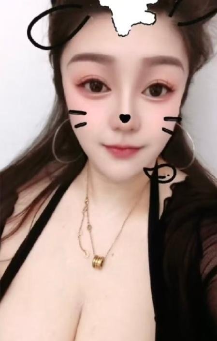 气质大胸小姐姐-69俱乐部