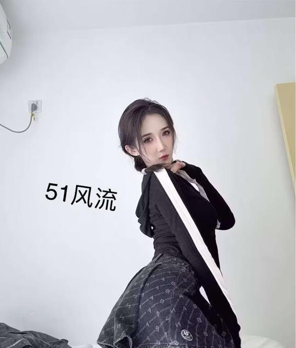 年轻小姐姐-69俱乐部