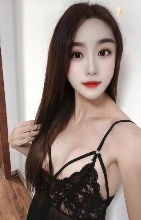 性感翘臀妹子-69俱乐部