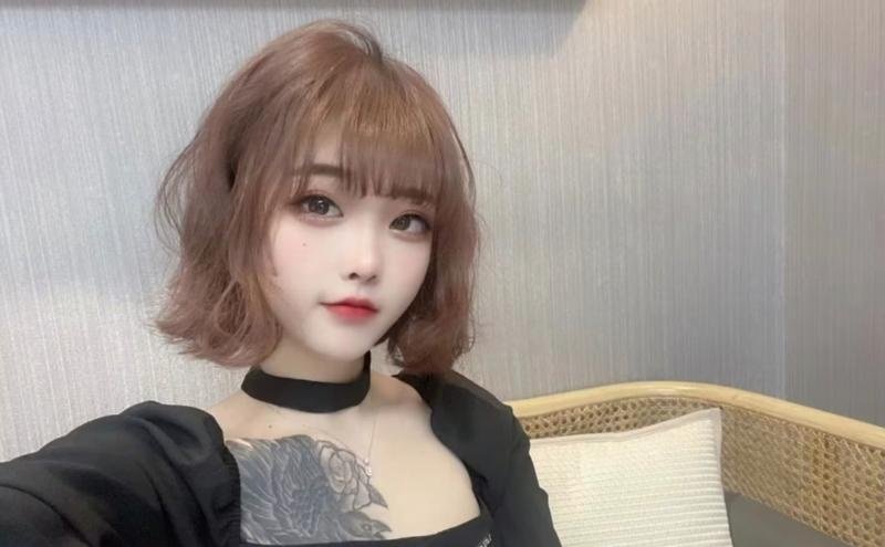 雨花可爱小迷妹-69俱乐部