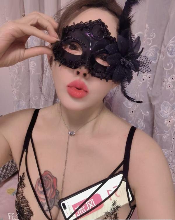 AV水床艳舞美妇-69俱乐部